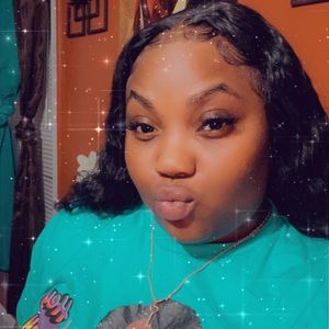 Meet your Posher, Pschaunda